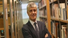 Toplumlar da çaresizliği öğreniyor!