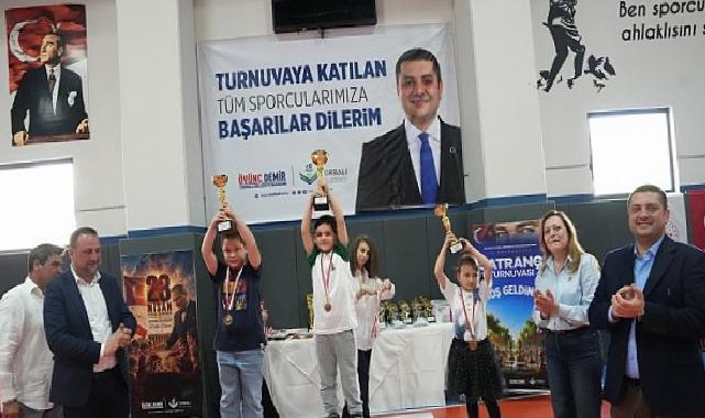 Torbalı’da Satranç Şöleni: 208 Sportmen Tıpkı Masada Buluştu
