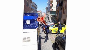 Zümrütevler ve Fındıklı mahallelerinde kaldırım ve yol işgalleri kaldırıldı