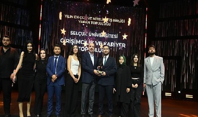 2. Gençlik Meclisi Topluluk Mükafatları Sahiplerini Buldu
