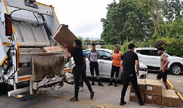 Antalya Otogarı’nda sıhhatsiz besine geçit yok