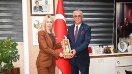 AÜ Rektörü Özkan Kemer Belediyesi’nde