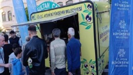 Aydın Büyükşehir Belediyesi Vatandaşlarla Bayramlaştı