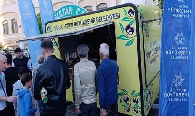 Aydın Büyükşehir Belediyesi Vatandaşlarla Bayramlaştı