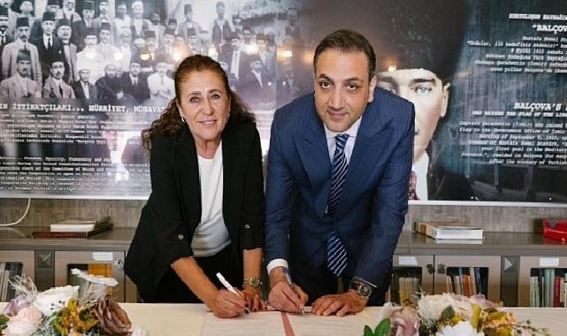 Balçova Belediyesi İle Mahalle Muhtarları Ortasında Ortak Hizmet Protokolü İmzalandı