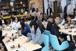 Beyaz Kalpler, mezunlarını mesleğe uğurladı