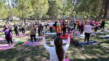 Bucalı bayanlar baharı sporla karşıladı