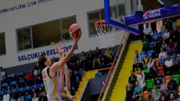 Büyükşehir İsmini Yarı Finale Yazdırdı