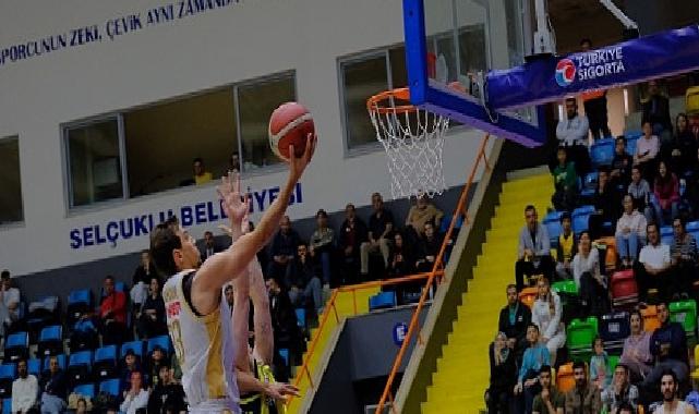 Büyükşehir İsmini Yarı Finale Yazdırdı