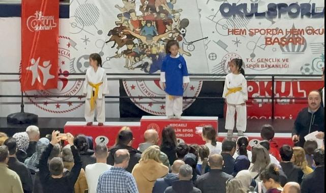 Büyükşehir keşfetti, birinci maçında şampiyon oldu