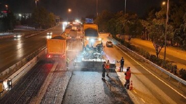 Büyükşehir’den Vilayetler Bankası Kavşağı’na sıcak asfalt 