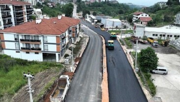 Büyükşehir’le yollar genişliyor, trafik rahatlıyor