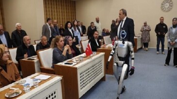 Canik Belediye Meclisi’ne CANİKMAN Damgası: Heyecan Dolu Anlar