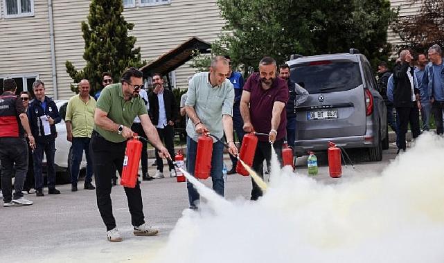 Çankaya Belediyesi Çalışanına Yangın Eğitimi ve Tatbikat