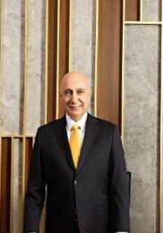 Dünyanın en büyük varlık idare şirketlerinden biri olan Apollo’dan VakıfBank’a 1,3 milyar dolar taze yurt dışı kaynak