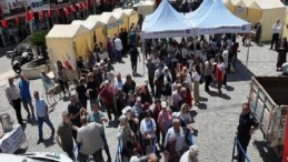 Edremit Belediyesi’nden fiyatsız cet tohumu fide dağıtımı