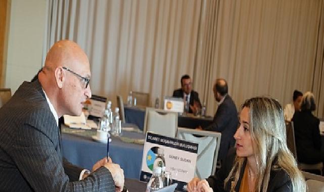 Ege İhracatçı Birlikleri 10 ticaret müşaviriyle ihracatçıları bir ortaya getirdi
