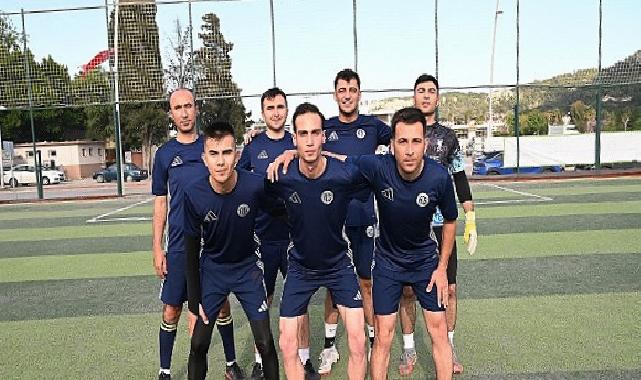 Grand Lig Kurumlar Yarışıyor Futbol Turnuvası’nı “Dostluk” kazandı