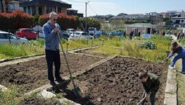 Hobi Bahçeleri’nde Dönemin Birinci Mahsulleri