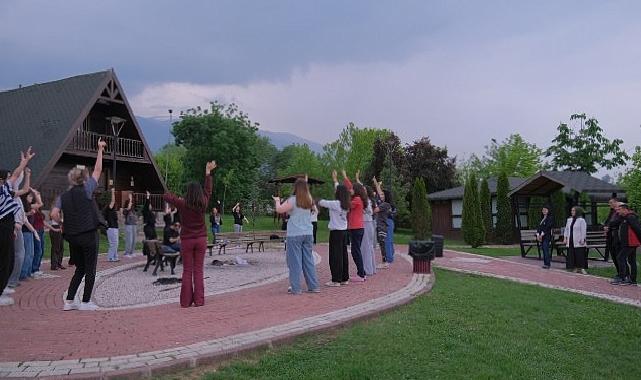 İnegöl’de Gençlerin TÜBİTAK Bilim Kampı Başladı
