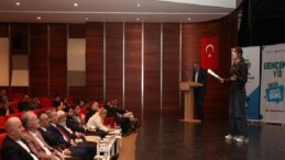 İnegöl’de Lise Öğrencileri Hitabet Yeteneğini Konuşturdu