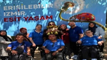 İzmir’de engeller dayanışma ve dostlukla aşıldı