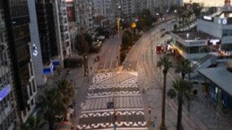 Karşıyaka Yalı Bulvarı’na yükseltilmiş ve desenli yaya platformu
