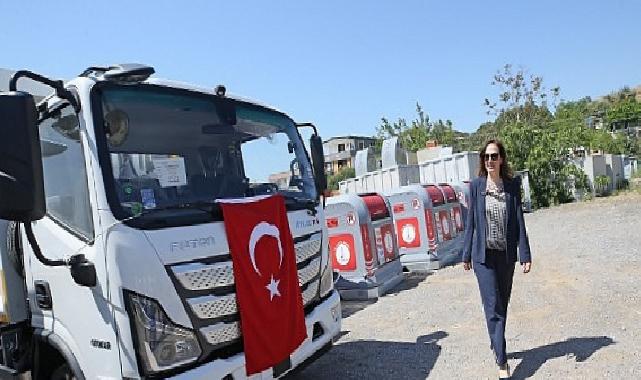 Karşıyaka’nın paklık filosu üç yeni kamyonla güçlendi