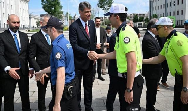Kartepe Kent Meydanı’da Bayram Rahmeti