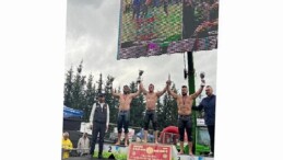 Kemer Belediye güreşçileri kürsüye çıktı