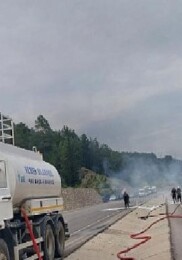 Kemer’de araç yangını