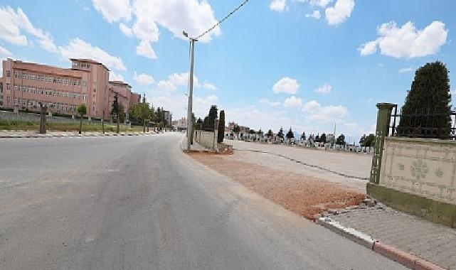 Kent Mezarlığına Araçlar İçin Yeni Giriş Kapısı Açıldı