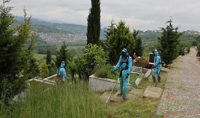 Kocaeli’de şehitlik ve mezarlıklar bayrama hazır