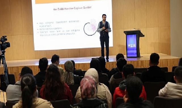 Konya Büyükşehir Yeni Evli Çiftler İçin “Evlilik Eğitim Programı” Başlattı