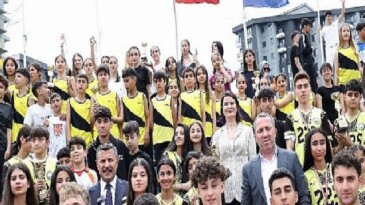 Küçükçekmece’de 19 Mayıs Gençlik Koşusu düzenlendi