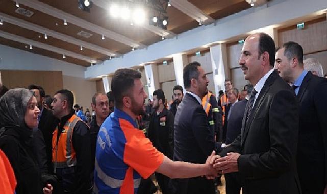 Lider Altay Büyükşehir ve KOSKİ Çalışanıyla Bayramlaştı
