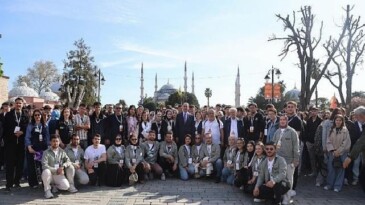 Lider Altay: “Genç Seyyah Projemizle Bu Yıl 25 Bin 920 Öğrencimizi İstanbul’un Tarihi Atmosferiyle Buluşturduk”