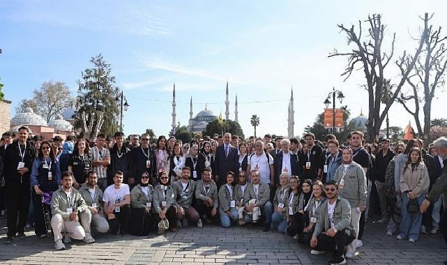 Lider Altay: “Genç Seyyah Projemizle Bu Yıl 25 Bin 920 Öğrencimizi İstanbul’un Tarihi Atmosferiyle Buluşturduk”