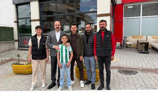 Lider Altay ve Lider Kavuş, Çeçenistan ve Ahmet Özcan Caddelerinde Esnafla Buluştu