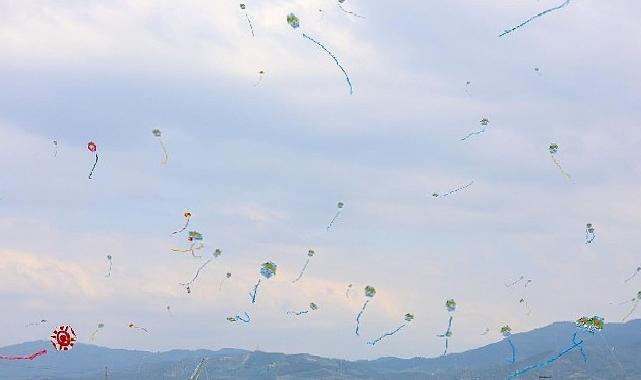 Lider Çerçioğlu çocukları Uçurtma Şenliği ile buluşturdu