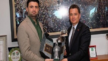 Lider Erkan Aydın’dan Bursaspor’a Tebrik Ziyareti