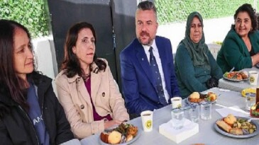 Lider Görkem Duman, “Beş Çayı” na konuk oldu