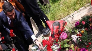 Lider Güner “Üç Fidan”ı Andı