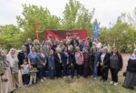 Lider Tugay şehit anneleriyle bir ortaya geldi