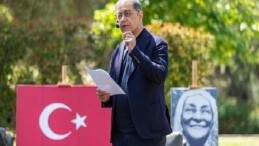 Lider Tugay’dan Anneler Günü’nde duygulandıran sürpriz