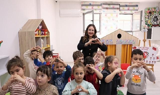 Lider Vekili Özdemir çocuklarla kreşte buluştu