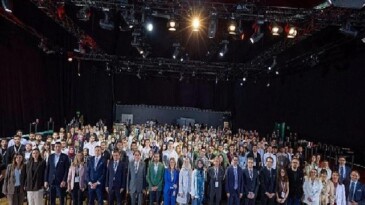 Memorial Talks-3 Genç Doktorlara İlham Veren Bir Sıhhat Doruğuna Dönüştü