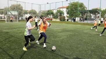 Menderes’in Pilatesçilerinde Bahar Hareketliliği
