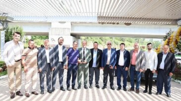 “Nehir Cafe Kahve Evim” Geyve’de Hizmete Açıldı