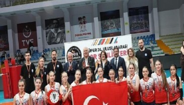 Nilüfer Memleketler arası Spor Şenlikleri ‘Kardeş Kentler Turnuvası’ ile sona erdi